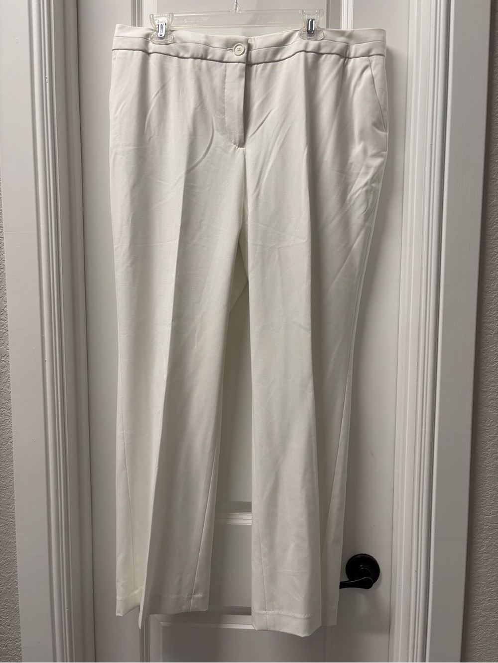 Talbots White Boot Cut Pants- Size 16